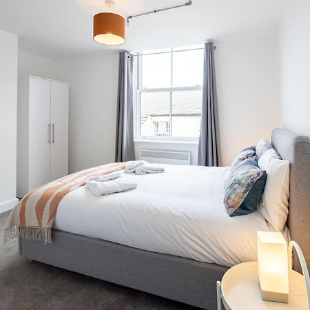 Beautiful 1 Bed 20Mins To Central Manchester Apartment Bolton Bagian luar foto