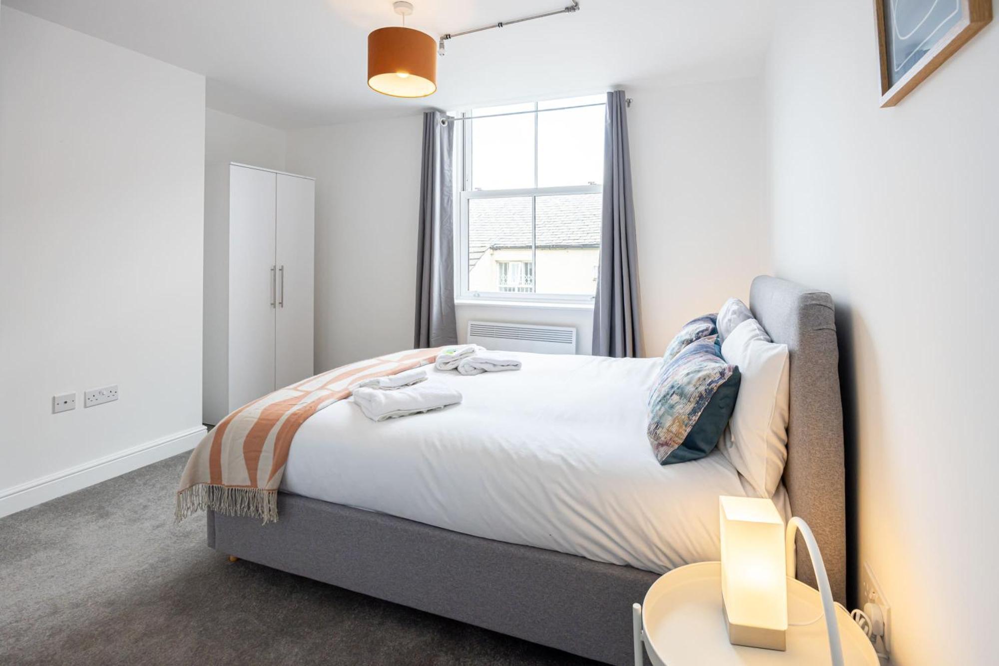 Beautiful 1 Bed 20Mins To Central Manchester Bolton Bagian luar foto