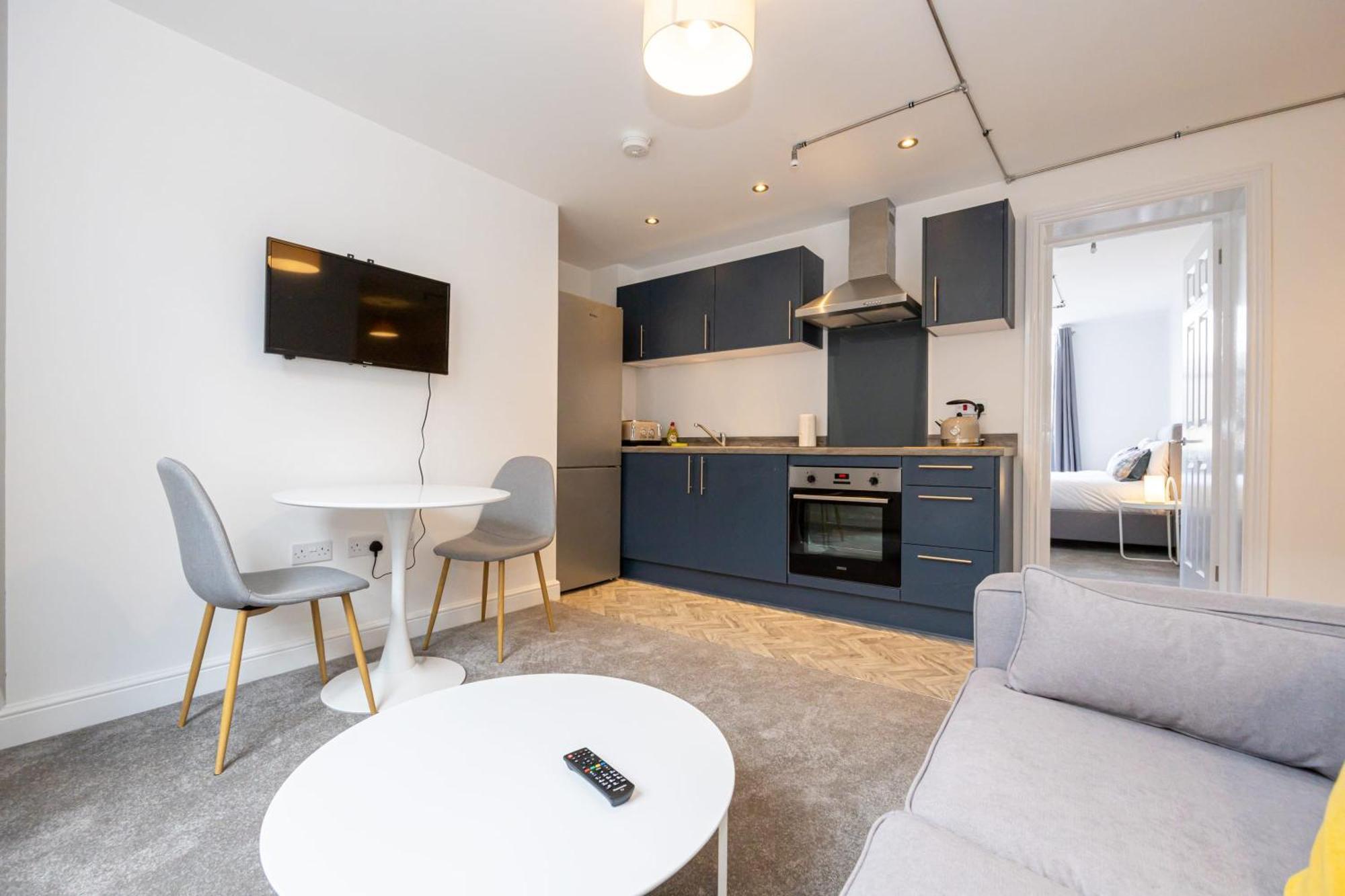 Beautiful 1 Bed 20Mins To Central Manchester Bolton Bagian luar foto