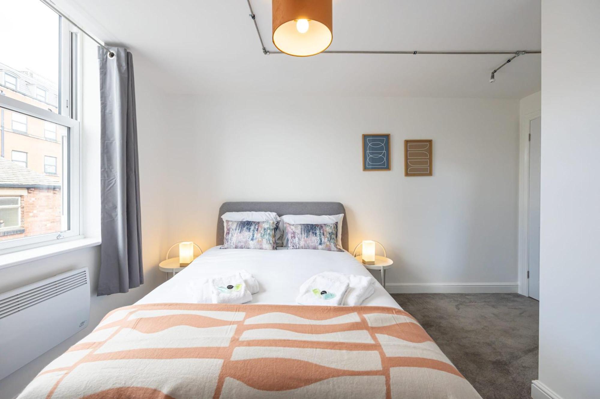 Beautiful 1 Bed 20Mins To Central Manchester Bolton Bagian luar foto