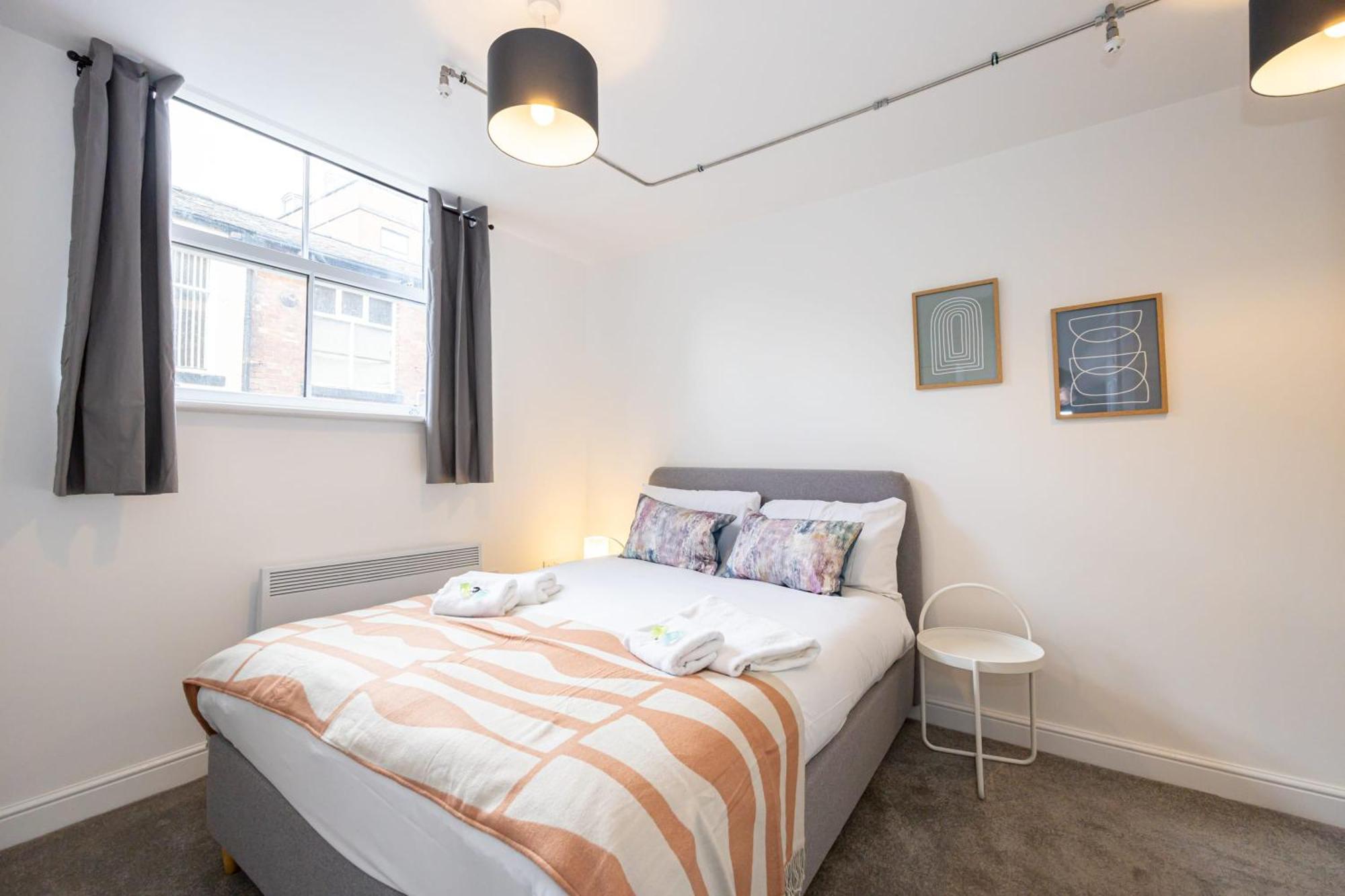 Beautiful 1 Bed 20Mins To Central Manchester Apartment Bolton Bagian luar foto