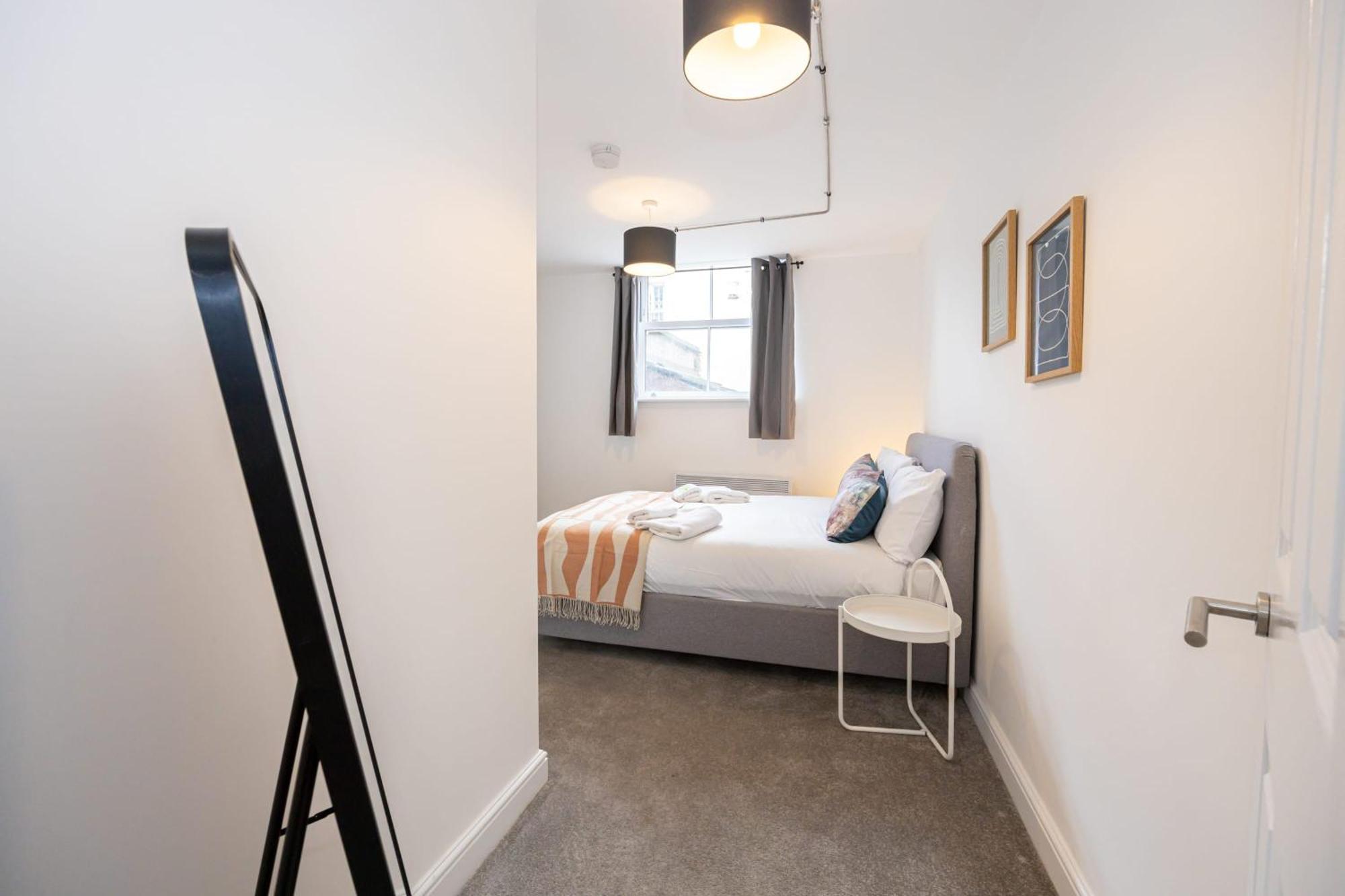 Beautiful 1 Bed 20Mins To Central Manchester Apartment Bolton Bagian luar foto